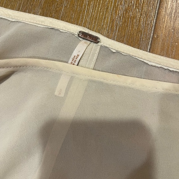 Free people Ivory SheerCover-Up with Leaf beaded embellishments size S - Picture 5 of 6